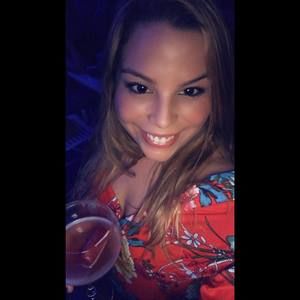 Meet your Posher, Carla